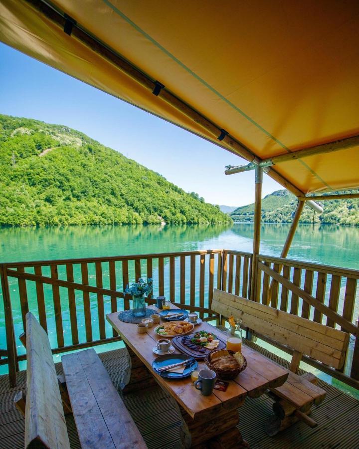 Отель Glamping Bagrem Jablanica Экстерьер фото