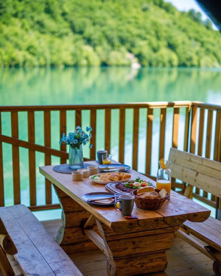 Отель Glamping Bagrem Jablanica Экстерьер фото